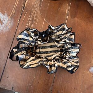 Traveling jewelry bag